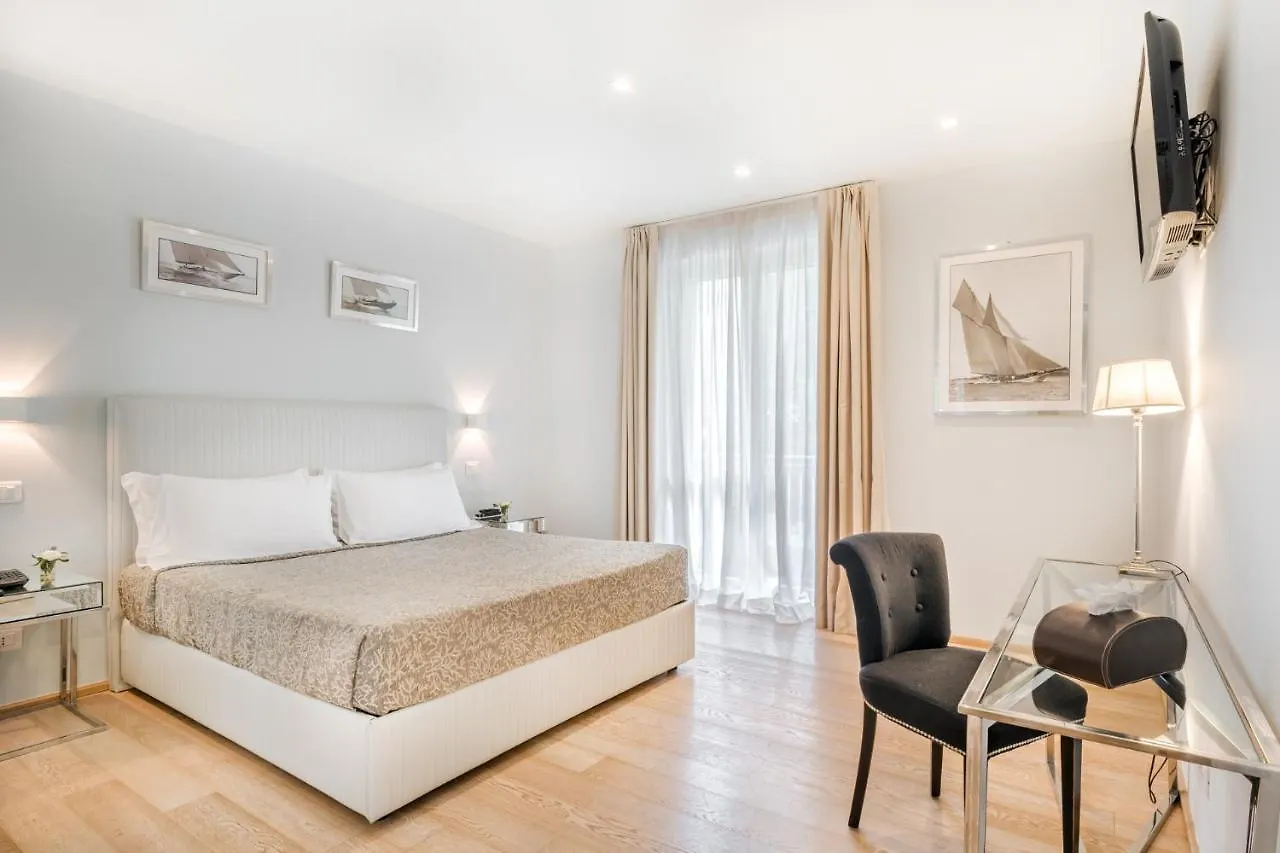 Hotel Stella Della Versilia Marina di Massa